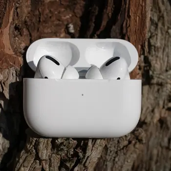 airpods service center in qatar